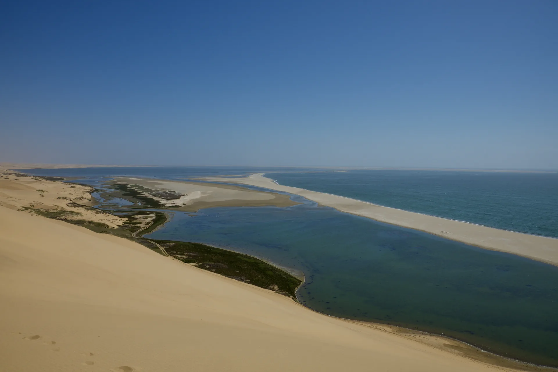 Jour 5 — De la Namibie aux Chutes Victoria tout en lodges