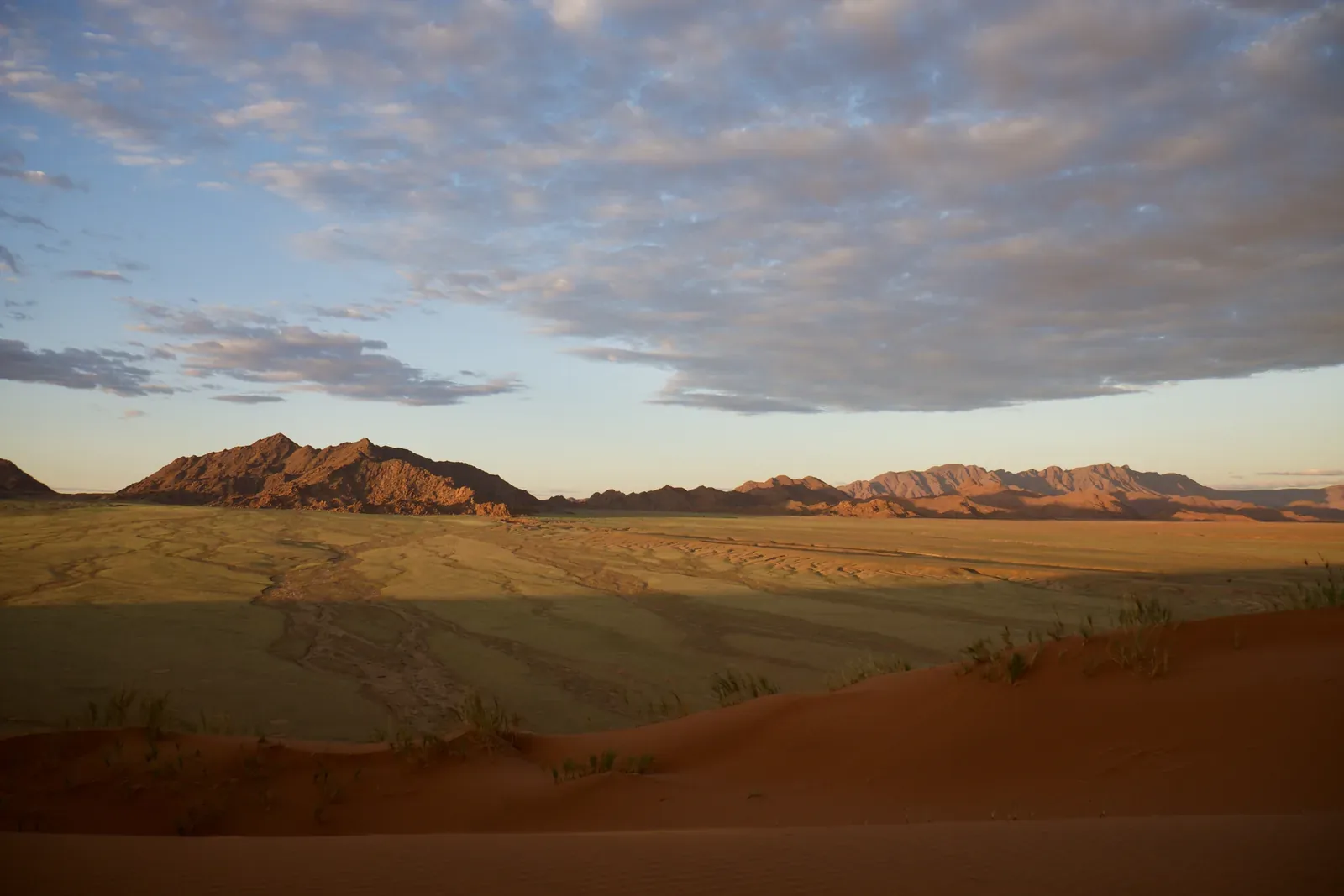 Jour 2 — De la Namibie aux Chutes Victoria tout en lodges