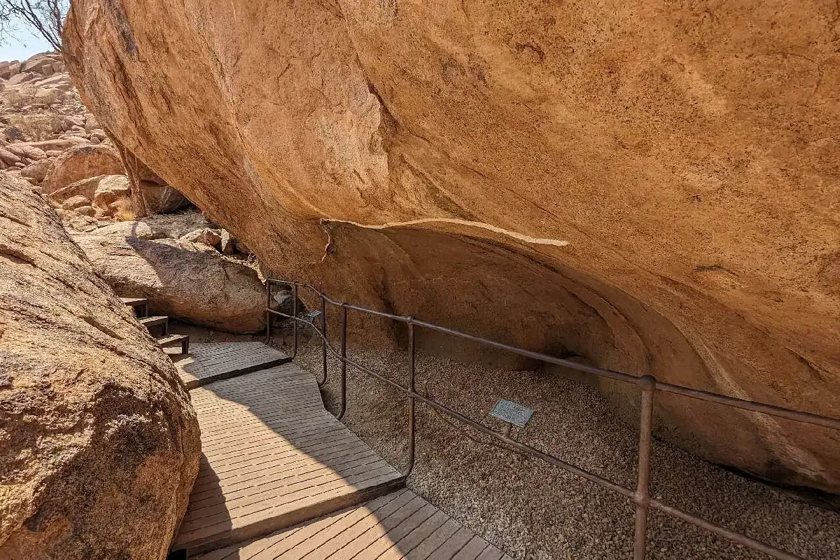 Jour 5 — Les essentiels de la Namibie  11 jours guidé francophone